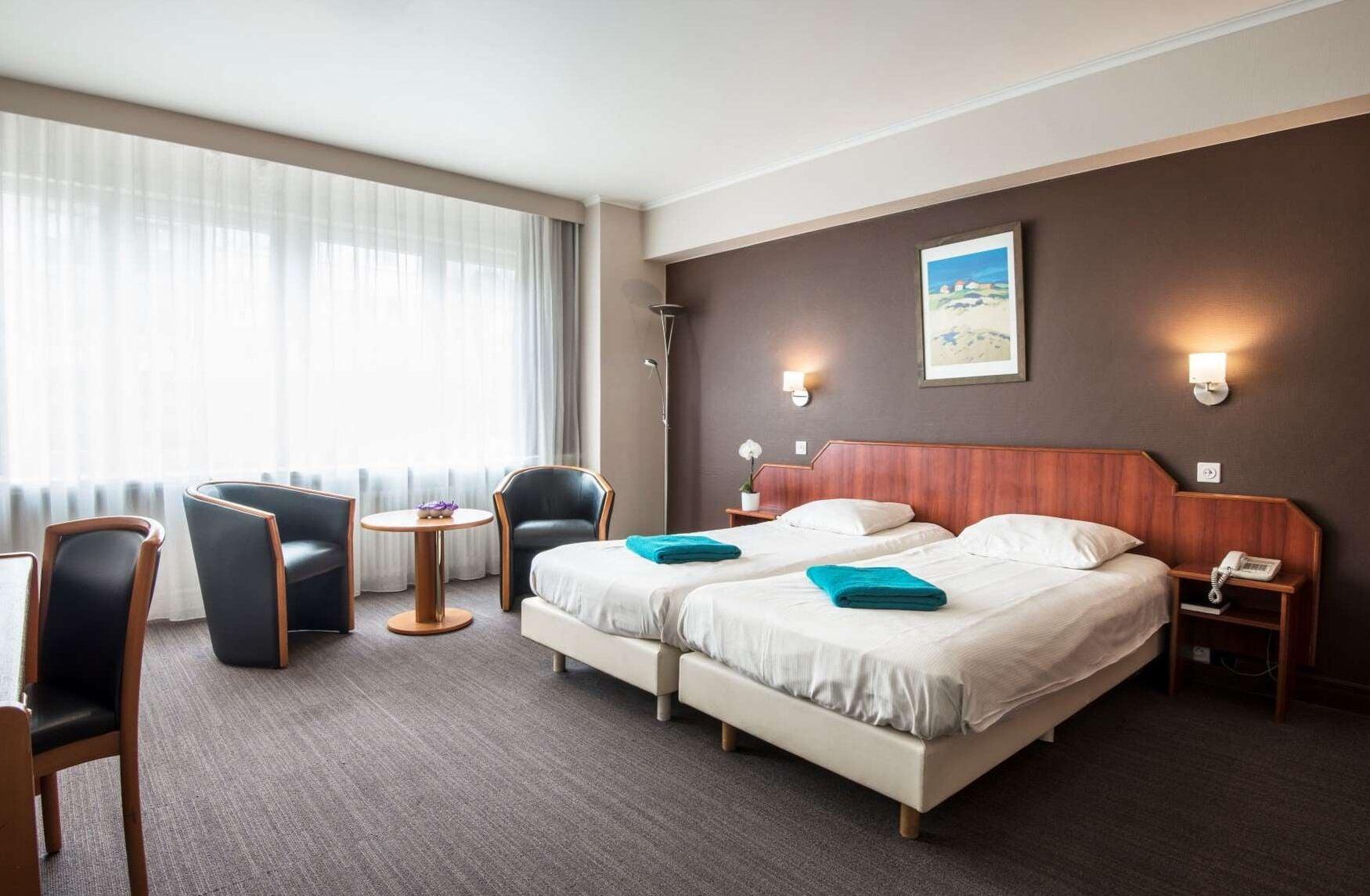 Hotel Ter Streep Ostenda Esterno foto