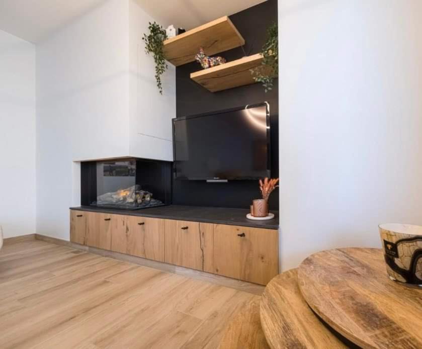 Hotel Ter Streep Ostenda Esterno foto