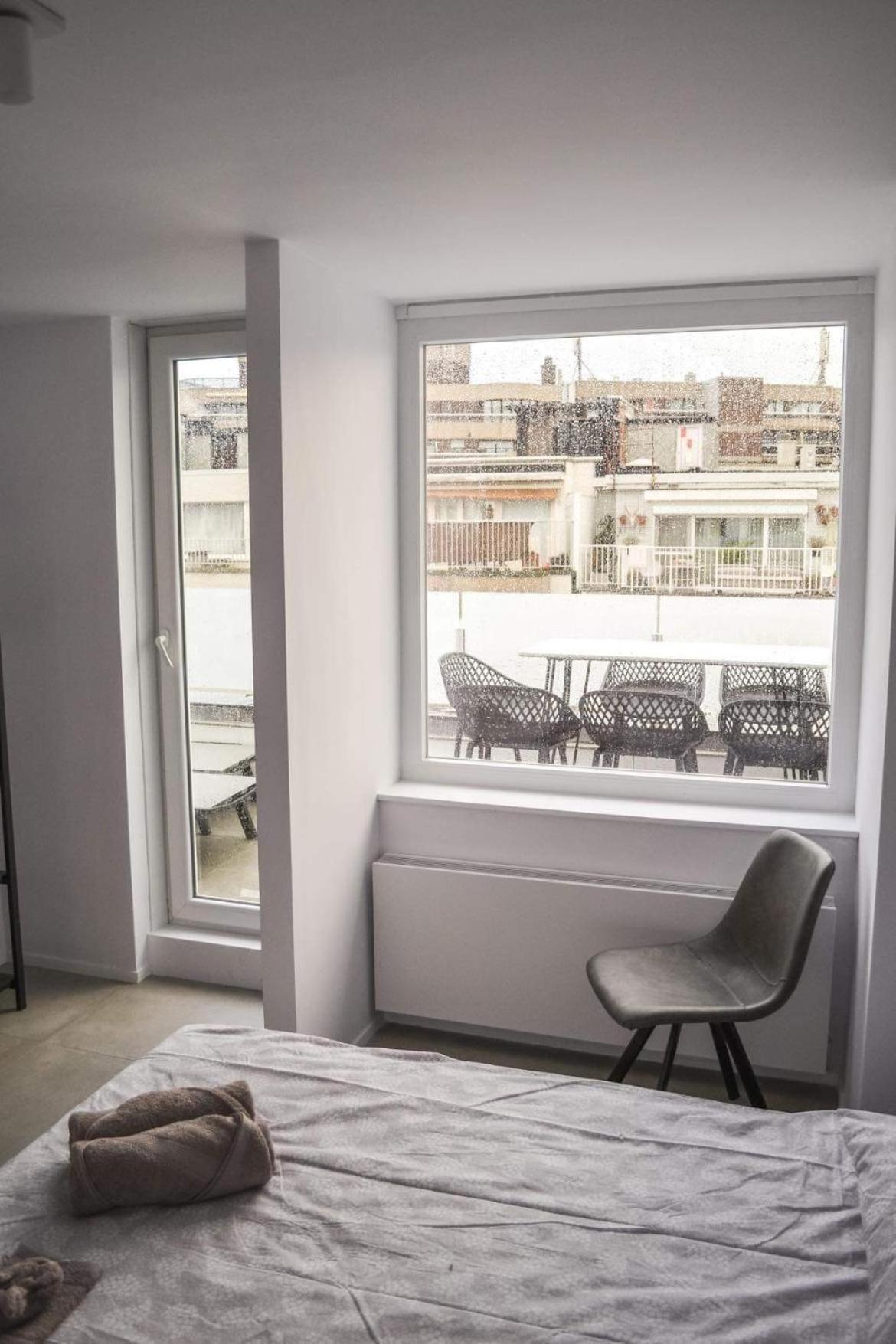 Hotel Ter Streep Ostenda Esterno foto