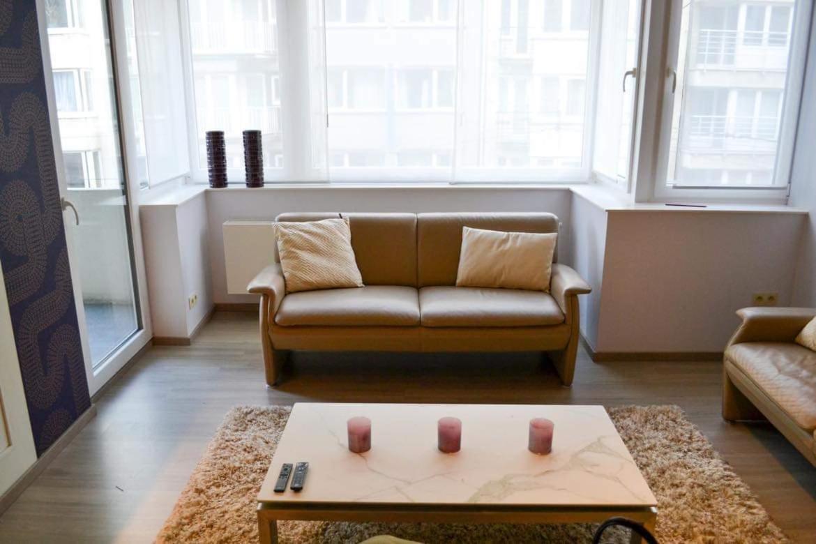 Hotel Ter Streep Ostenda Esterno foto
