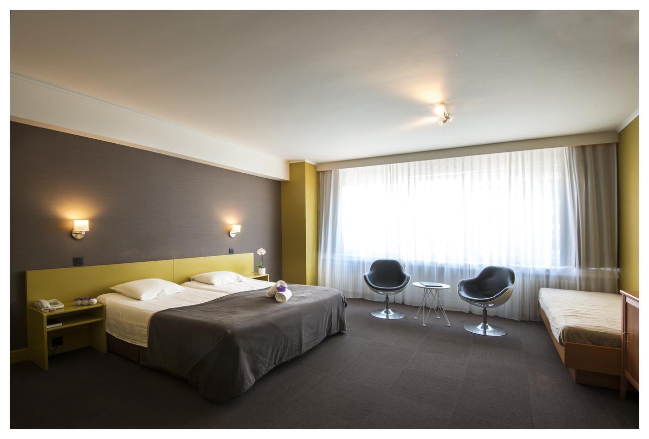 Hotel Ter Streep Ostenda Esterno foto
